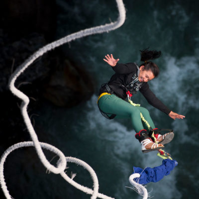 Bungy jump